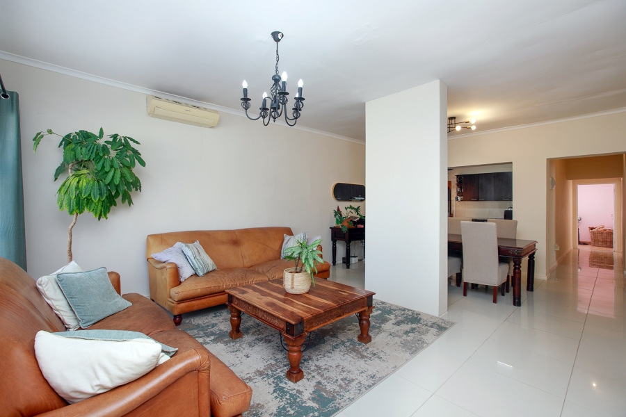 3 Bedroom Property for Sale in Claremont Western Cape